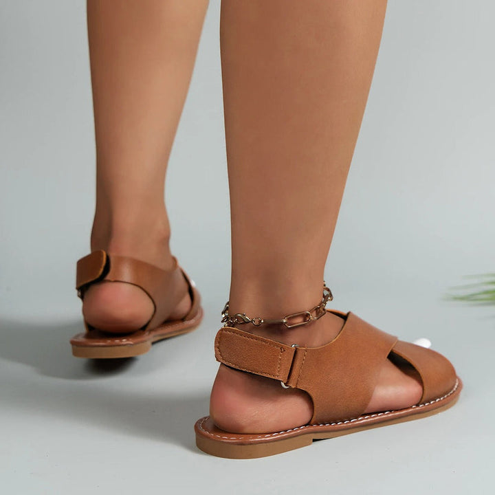 Sandales femme mode élégantes pour un look estival chic. Confortables et polyvalentes pour la mode femme.