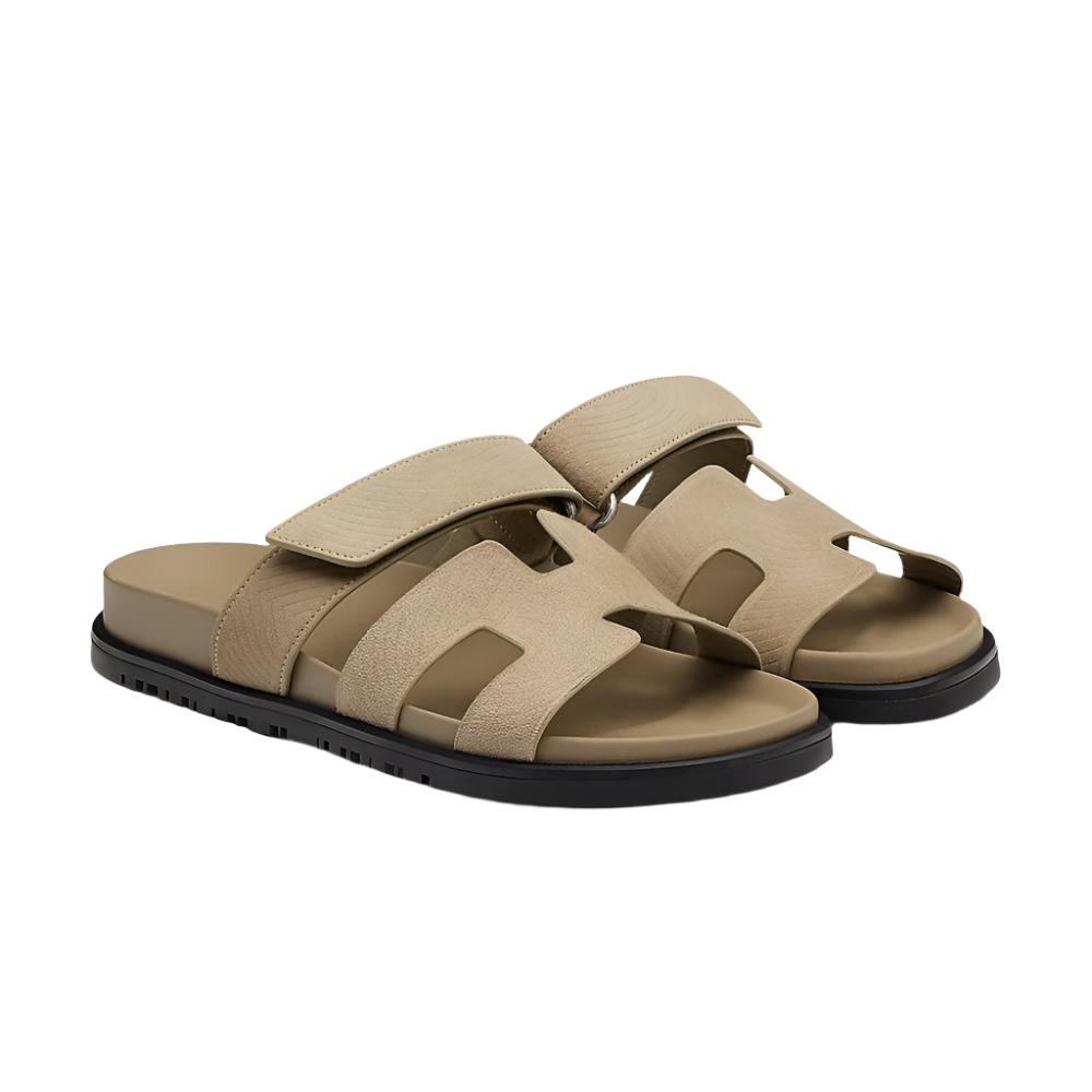 "Sandales femme néoprène Mykonos, chic et confortables, idéales pour l'été avec soutien amortissant."