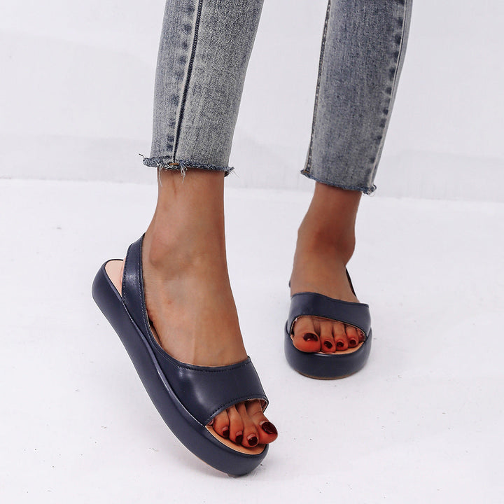 Sandales femmes, soutien voûte plantaire ajustable, confort optimal.  Design élégant et respirant.
