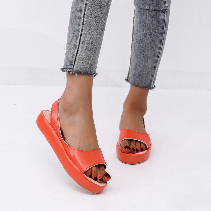 Sandales femmes, soutien voûte plantaire ajustable, confort optimal.  Design élégant et respirant.