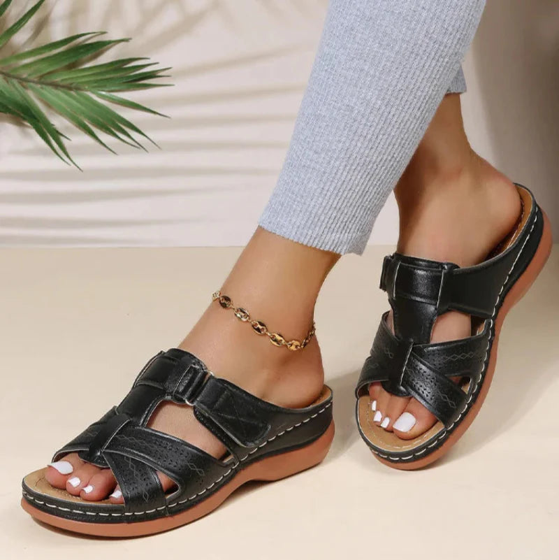 Sandales femmes orthopédiques premium, conçues pour le confort, soulager la douleur aux pieds et améliorer la marche.