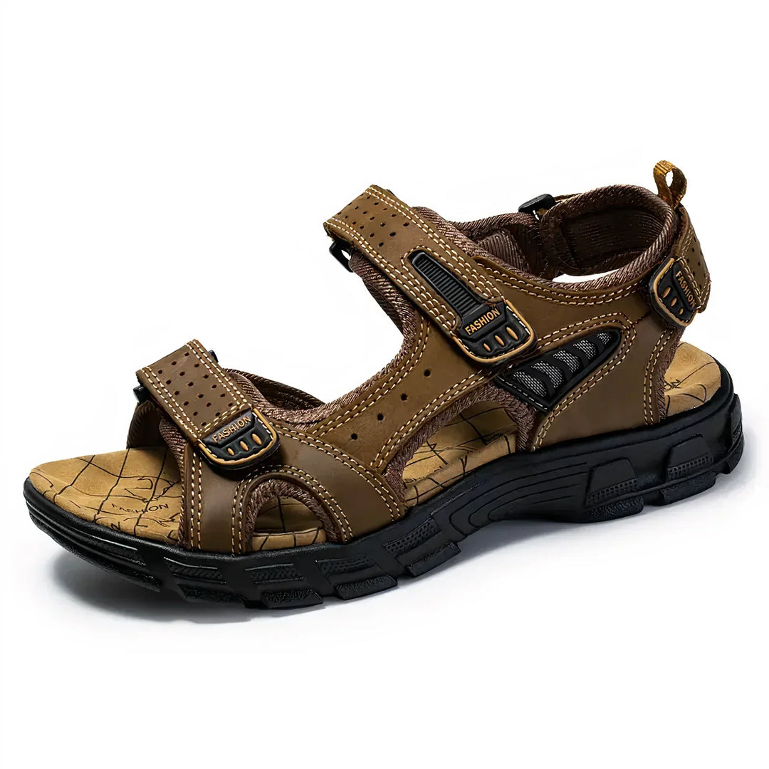 "Sandales orthopédiques élégantes, confortables, en noir, marron ou jaune, avec soutien supérieur et design moderne."