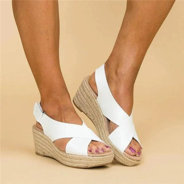 Sandales orthopédiques été, confort et style.  Soutien optimal, design élégant.  Idéales pour les pieds sensibles.