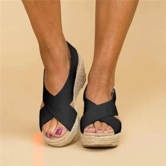 Sandales orthopédiques été, confort et style.  Soutien optimal, design élégant.  Idéales pour les pieds sensibles.