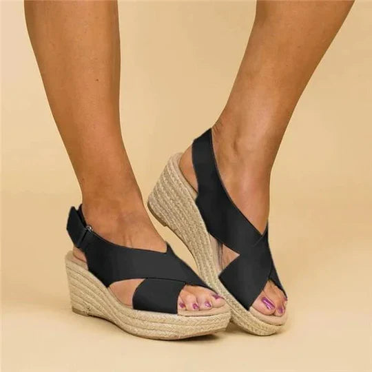 Sandales orthopédiques été, confort et style.  Soutien optimal, design élégant.  Idéales pour les pieds sensibles.