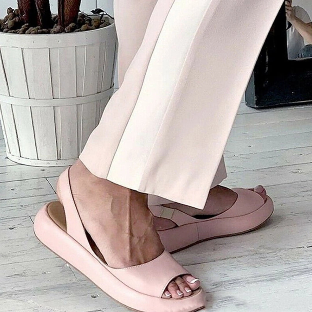 "Sandales orthopédiques femme colorées avec semelle ergonomique, vues de côté, idéales pour l'été et confort durable."
