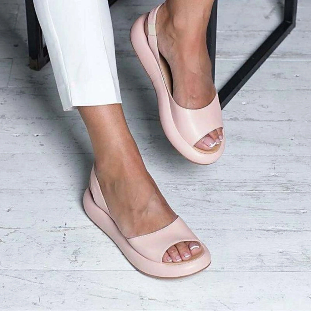 "Sandales orthopédiques femme colorées avec semelle ergonomique, vues de côté, idéales pour l'été et confort durable."