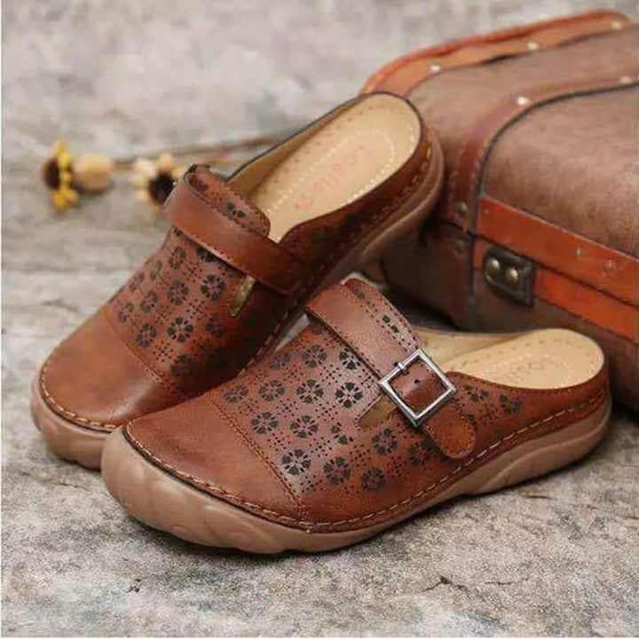 Sandales orthopédiques femmes, confort et style.  Semelles rembourrées, lanières réglables.  Chaussures élégantes pour le quo
