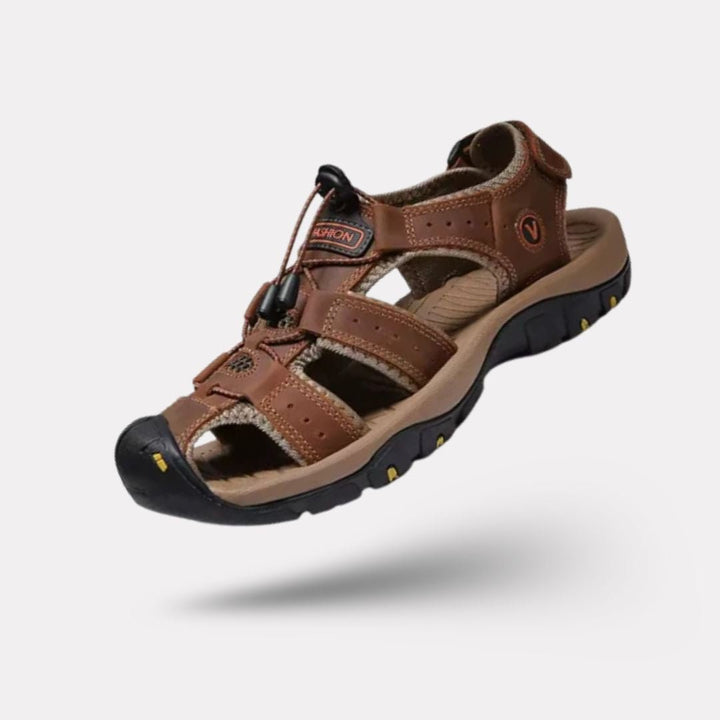 Sandales orthopédiques homme, élégantes, confort exceptionnel, semelle antidérapante, vue de face, soutien voûte plantaire.
