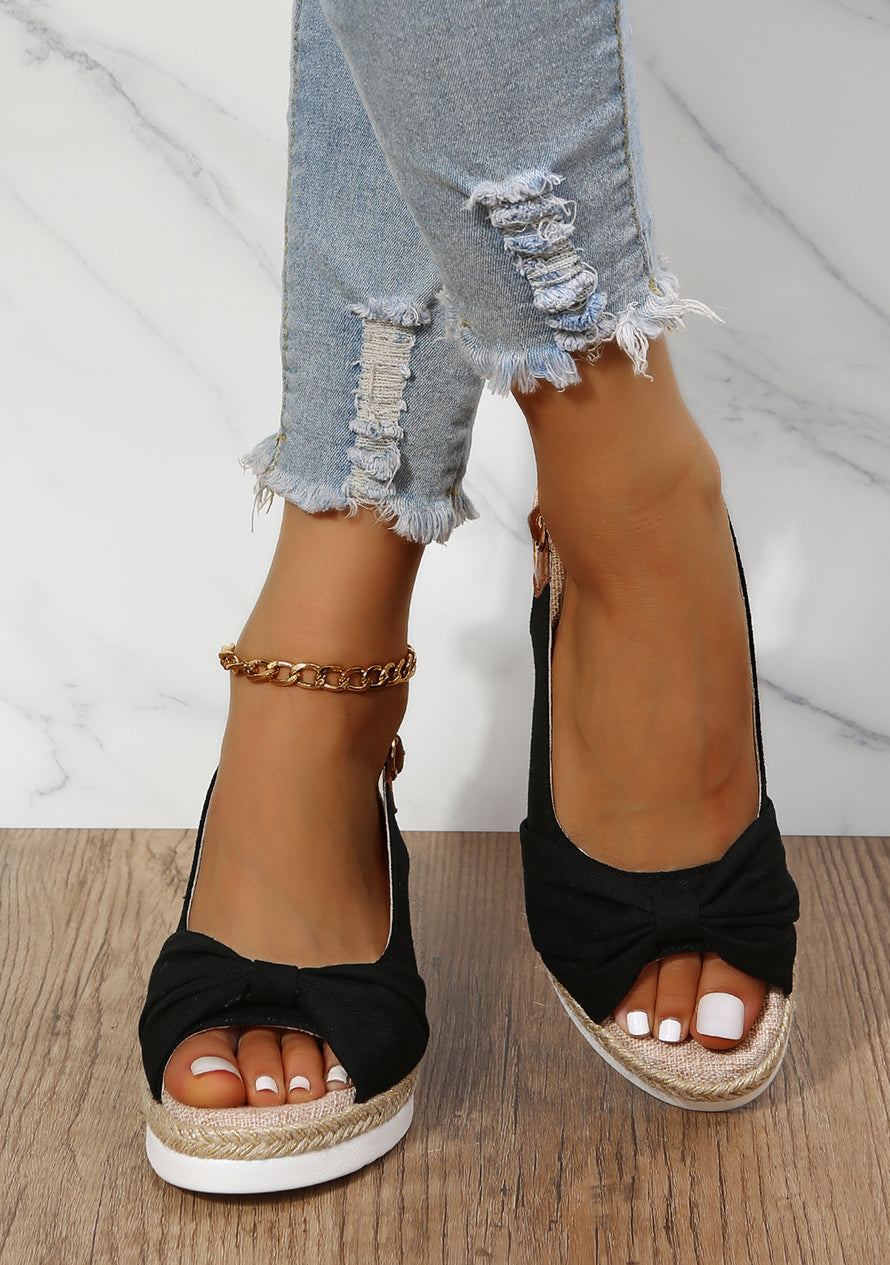 Sandales orthopédiques pour femmes, élégantes et confortables, avec soutien de voûte plantaire et design moderne.