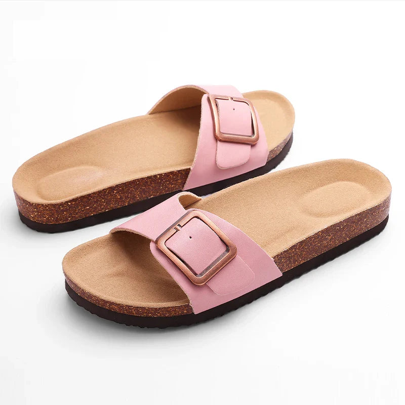 Élégantes sandales d'été plates pour femmes, style casual chic avec boucle simple. Parfaites pour vacances.