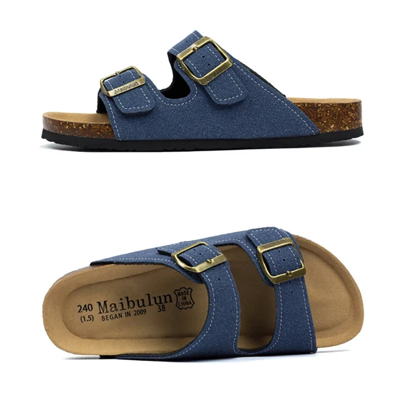 Sandales unisexe confortables en daim marron, idéales pour l'été et la plage.