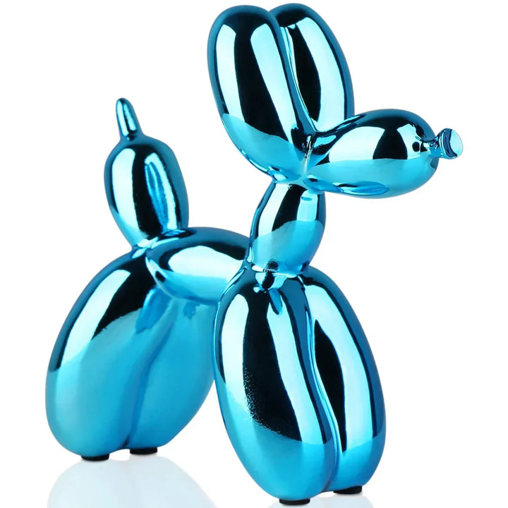 "Sculpture animale en ballon, design moderne, surface brillante, décoration intérieure élégante et amusante."