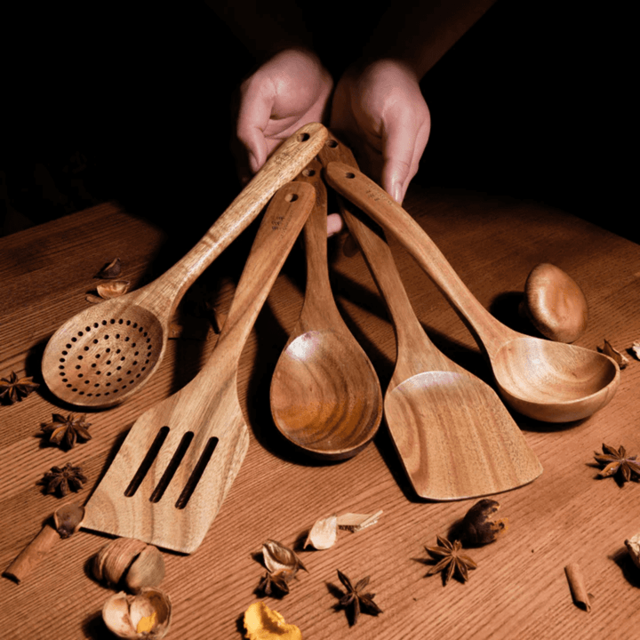 "Set de cuisine en bois naturel, ustensiles écologiques, design élégant, ergonomique, idéal cuisine quotidienne, cadeau"