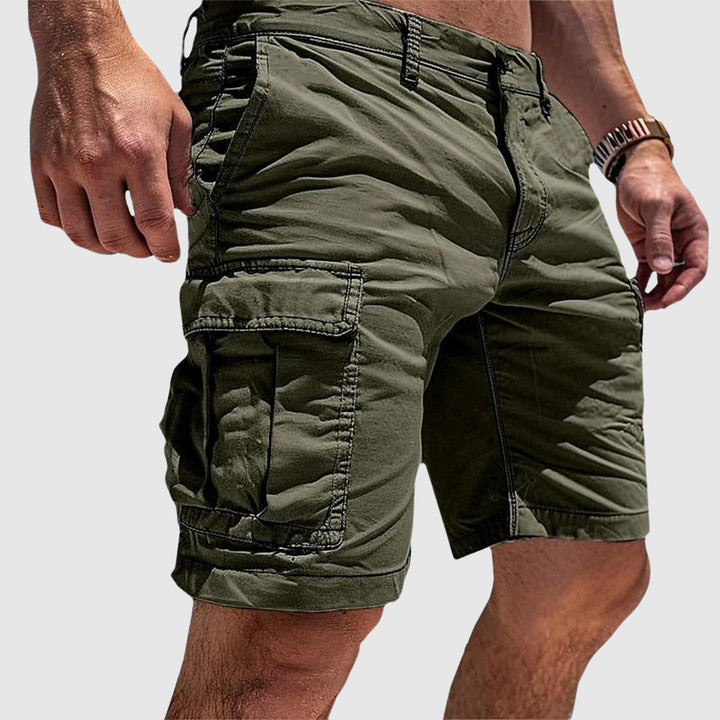 Bermuda cargo homme casual pour l'été, parfait pour les loisirs et un look décontracté.