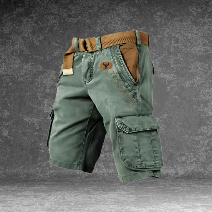 Short cargo homme gris avec poches multiples, design robuste et ajusté, idéal pour aventures urbaines et plein air.