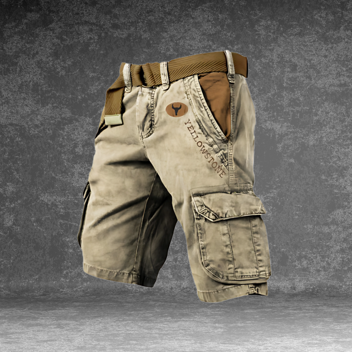 Short cargo homme gris avec poches multiples, design robuste et ajusté, idéal pour aventures urbaines et plein air.