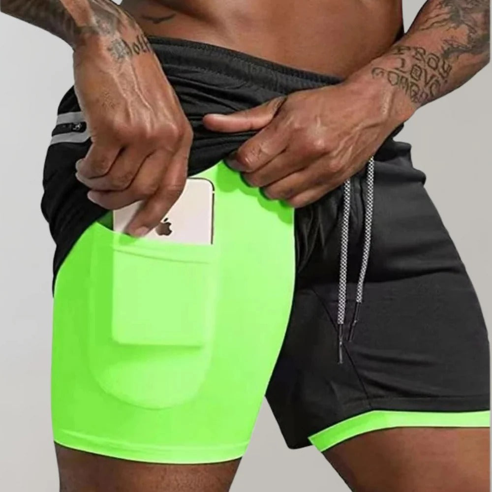 Short de performance homme, compression et poches, pour intensifier vos entraînements sportifs.