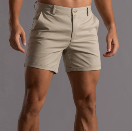 Short d'été confortable pour homme, léger et respirant, couleur sable, coupe décontractée pour un style estival polyvalent.