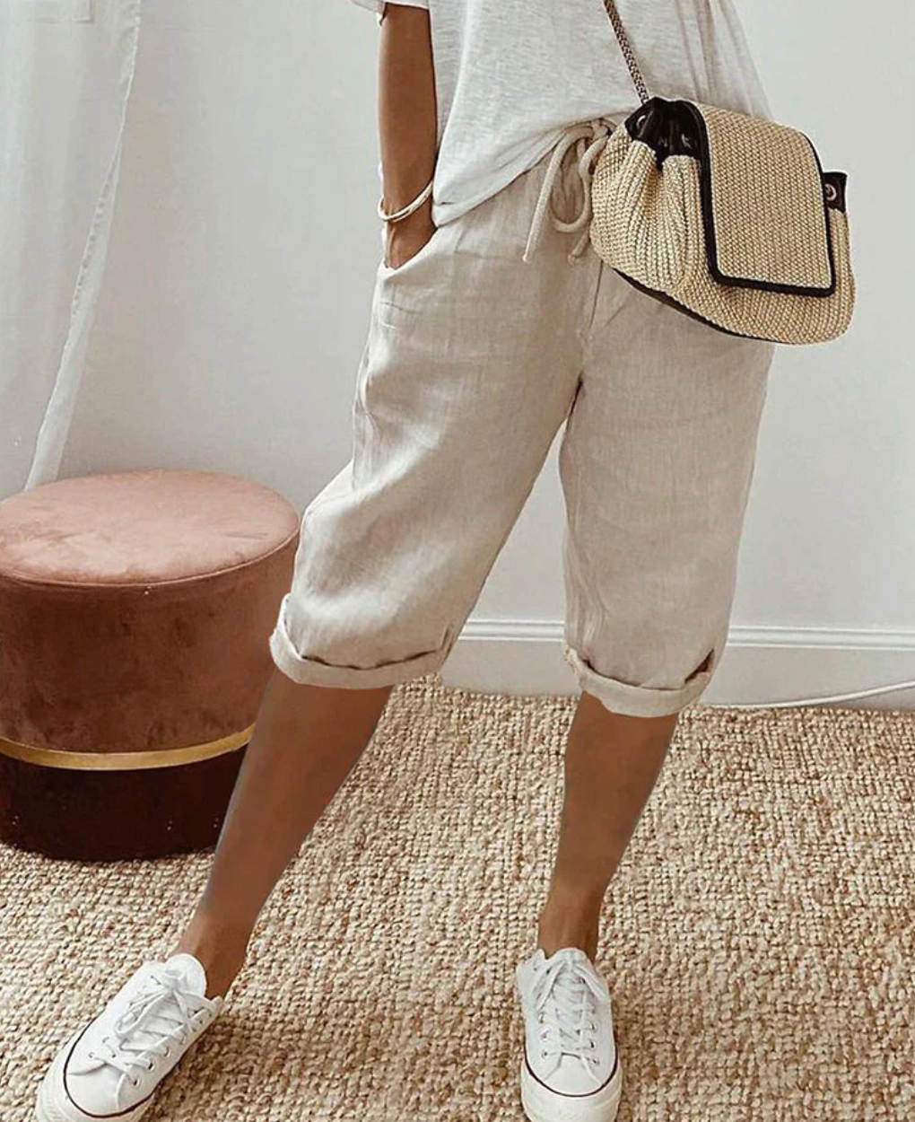 Short en lin élégant Miranda pour femme, confortable et chic, parfait pour l'été avec des détails raffinés.