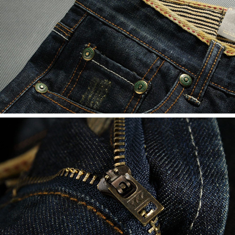 Short homme décontracté en denim, coupe structurée avec déchirures, porté, essentiel pour un été tendance.