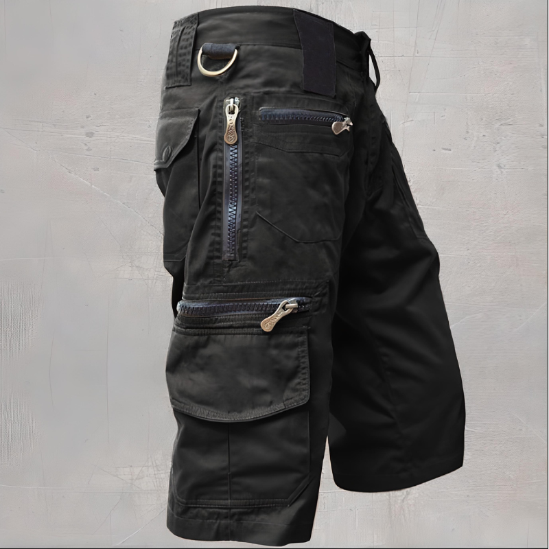 Short tactique homme robuste pour la randonnée et l'aventure. Idéal outdoor, résistant et confortable.