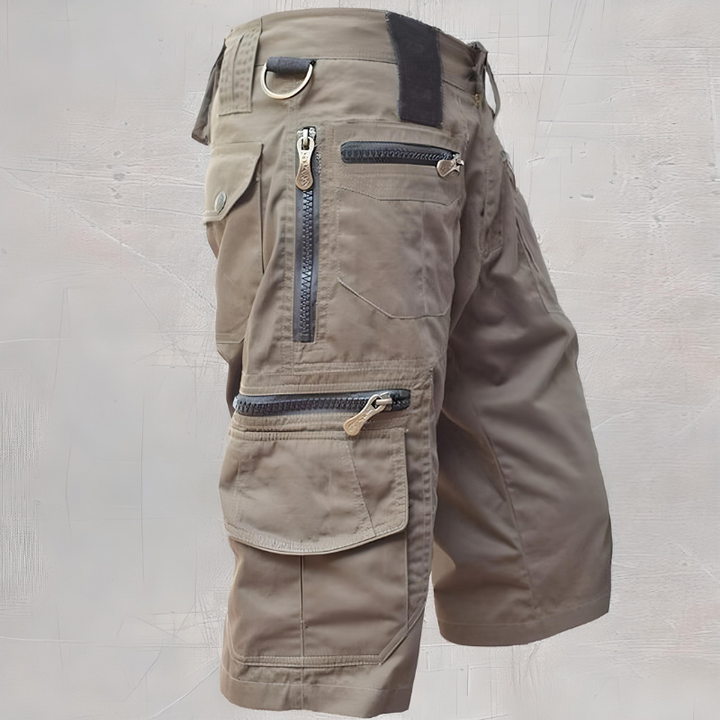 Short homme résistant et durable pour l'aventure. Idéal pour la randonnée, le sport et l'outdoor.