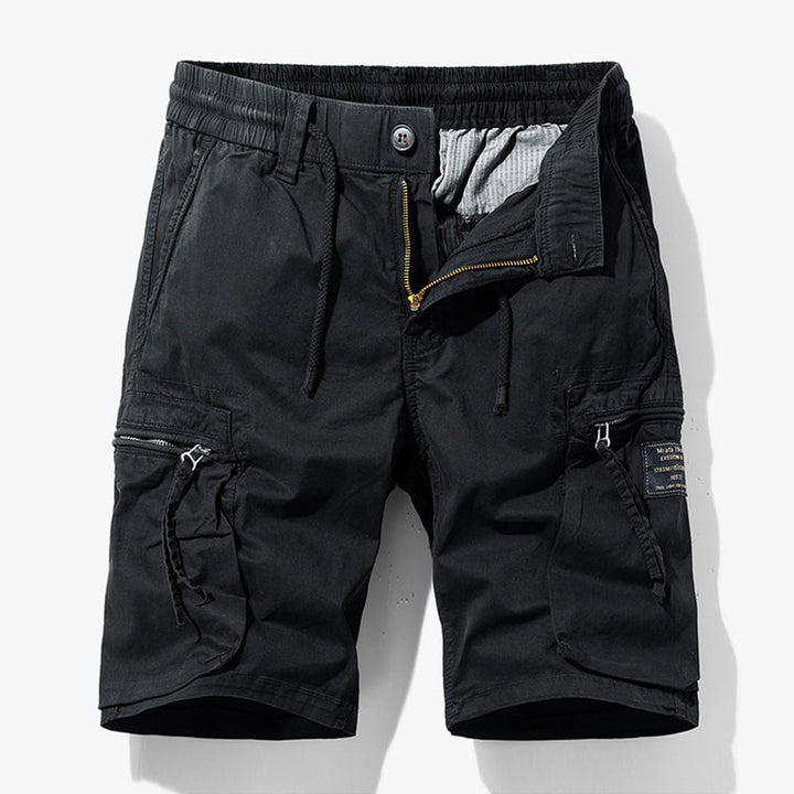 "Shorts cargo homme confortables, poches multiples, design décontracté pour style urbain et aventure extérieur."