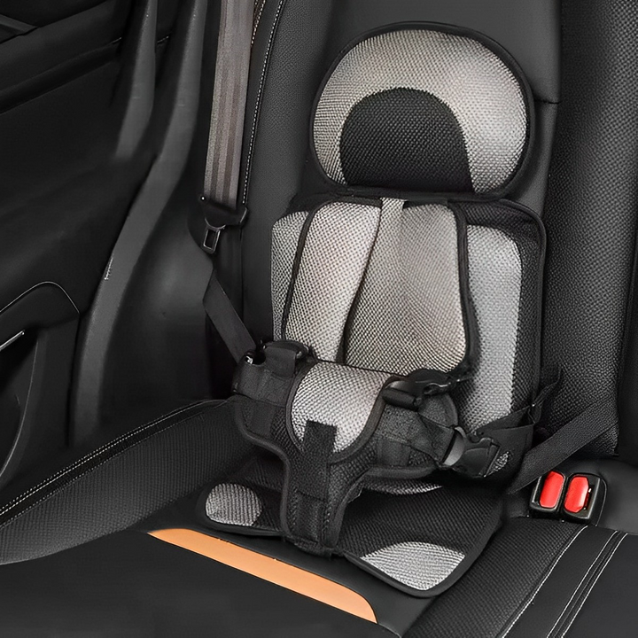 Siège auto enfant léger, sécurisé, ajustable. Confort optimal pour les voyages.