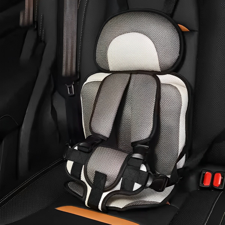 Siège auto enfant léger, sécurisé, ajustable. Confort optimal pour les voyages.