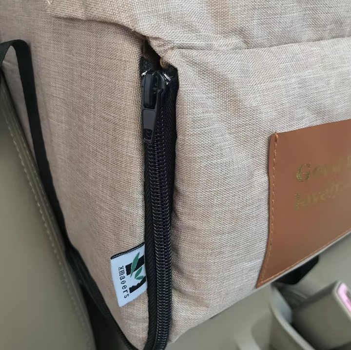 Siège auto rembourré pour chien, confortable et sécuritaire.  Voyage en toute sécurité pour votre animal.