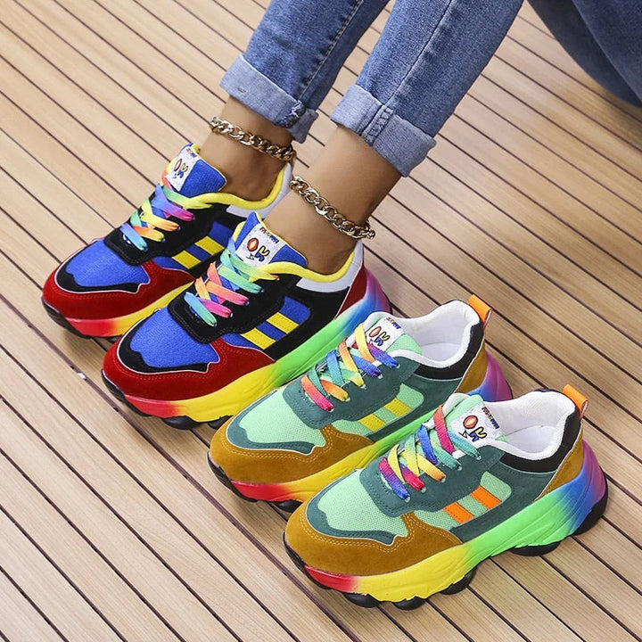 Sneakers plateforme multicolores femme. Design tendance, confort orthopédique et semelle ergonomique.