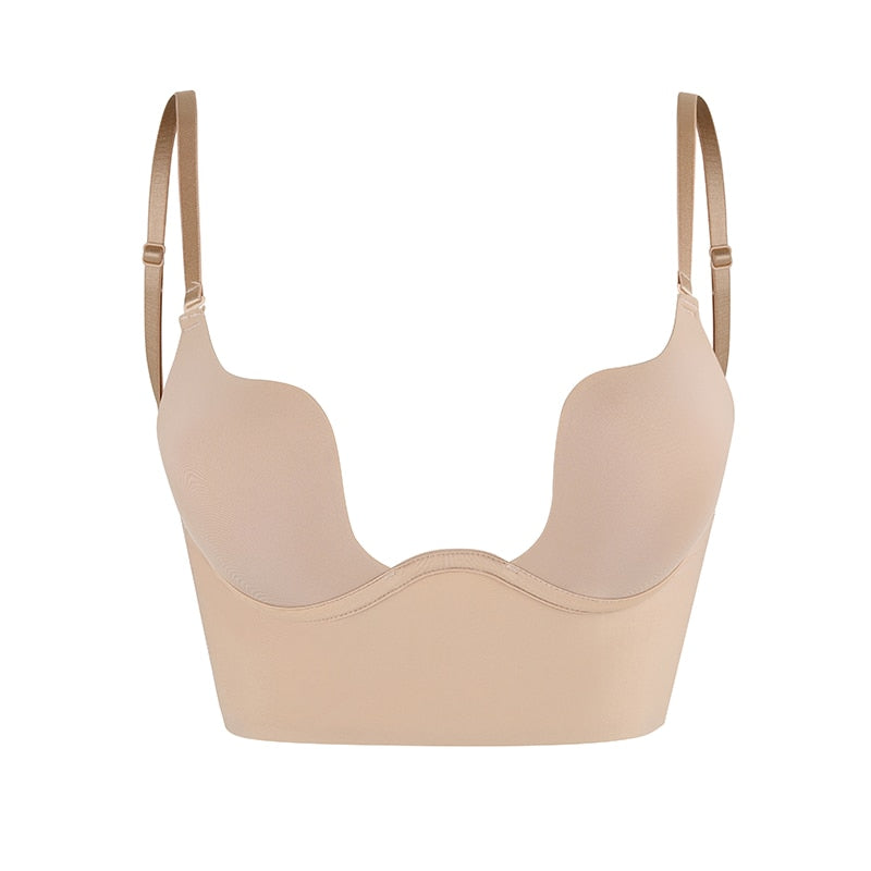 Modèle de soutien-gorge invisible sans bretelles pour femme, essentiel sous tops et robes près du corps.