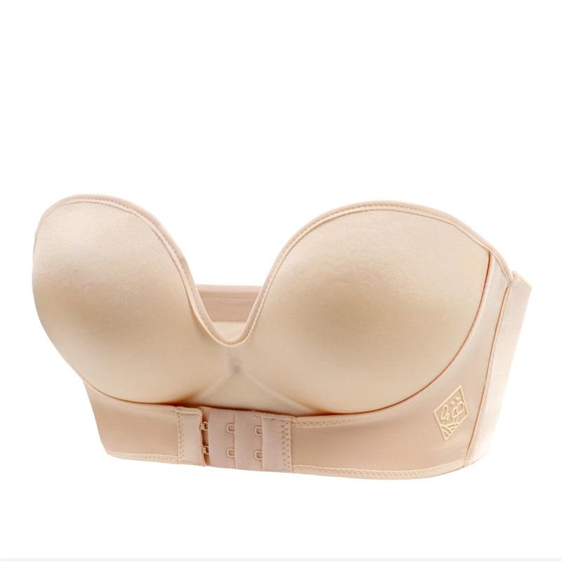 Soutien-gorge sans bretelles noir, idéal pour les robes dos nu, offrant un maintien parfait et un grand confort.