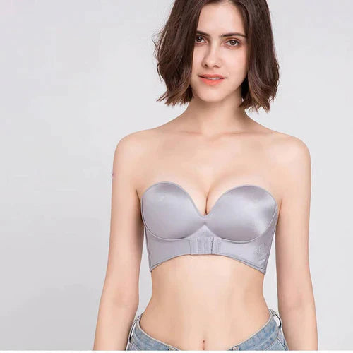 "Soutien-gorge sans bretelles noir, maintien optimal, effet push-up, design antidérapant; confort et style pour épaules nues.