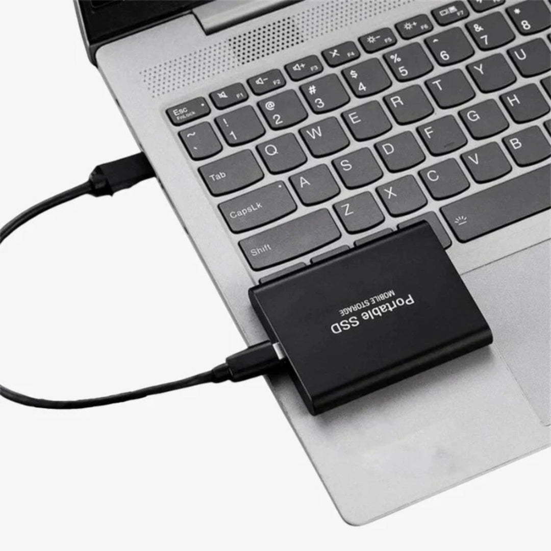 SSD externe ultra-rapide, 1-16 To. Stockage portable, design élégant et compact. Transfert de données rapide via USB 3.1.