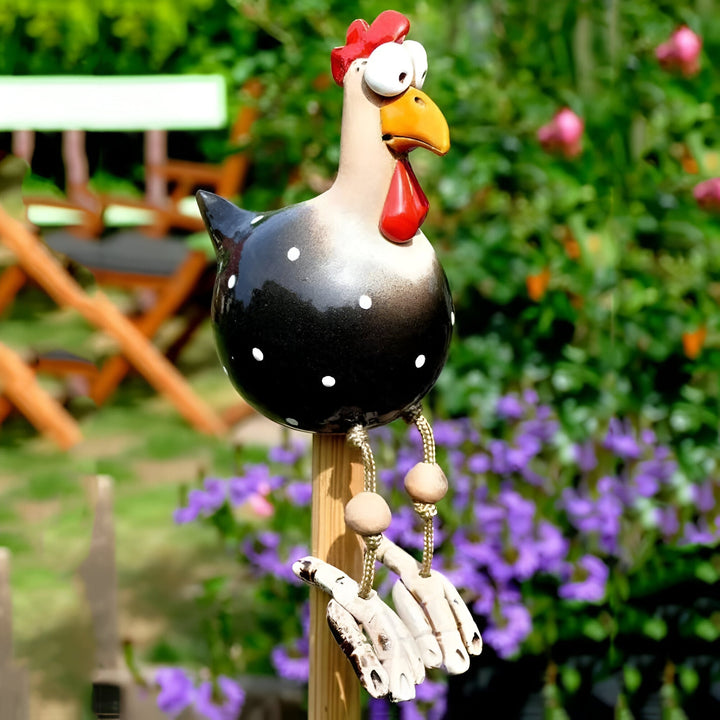 Statue poule résine, grands yeux, déco jardin, style unique.