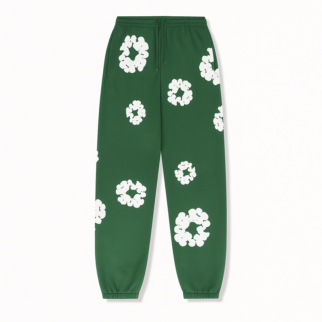 Survêtement homme floral tendance, alliant confort sport et look mode décontracté.