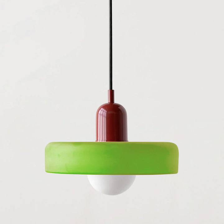 Suspension luminaire Bauhaus, verre coloré, design artistique, lumière douce.