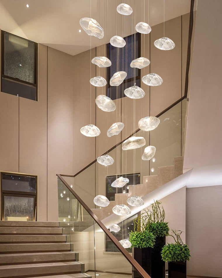 Suspension nuage en verre soufflé, éclairage design, luminaire élégant et aérien.