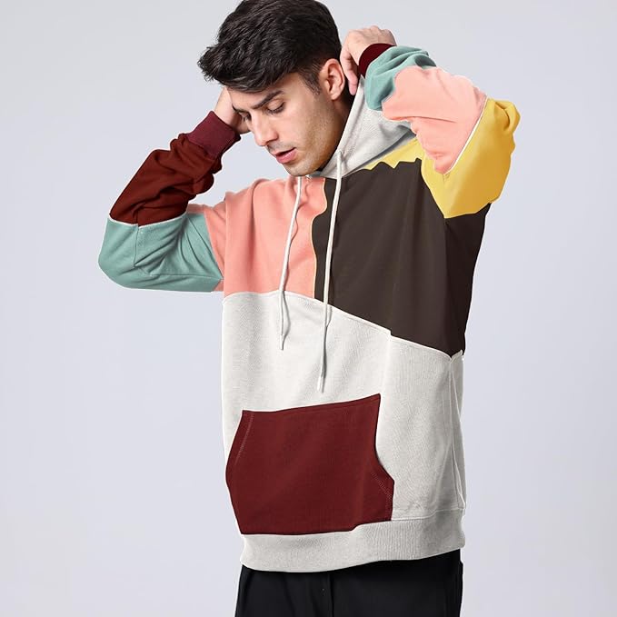 Sweat homme coloré, coupe tendance. Un hoodie décontracté moderne, parfait pour le streetwear urbain.