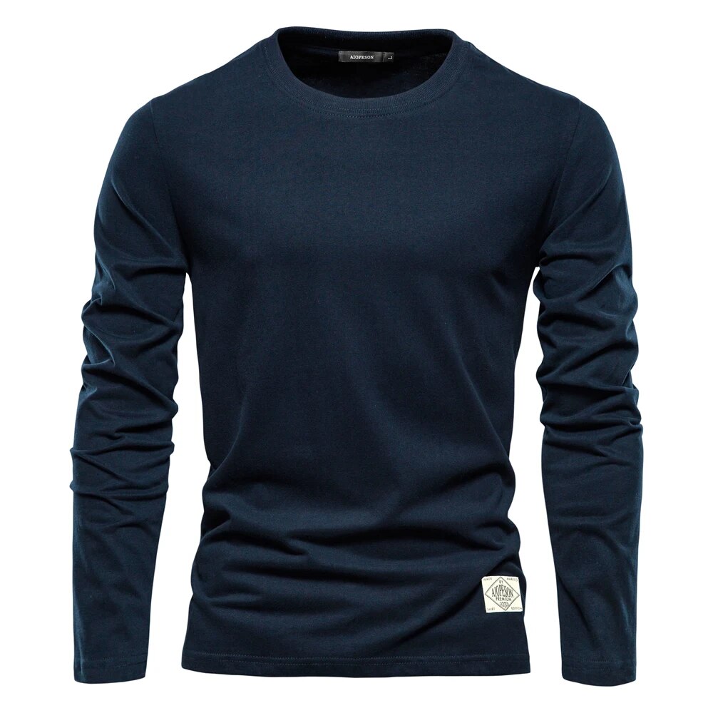T-shirt femme doux et confortable à manches longues, col rond. Style décontracté et basique, idéal pour le quotidien.