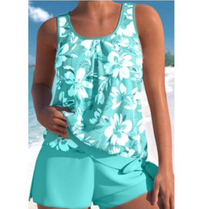 Tankini fleuri femme avec short, idéal pour la plage ou piscine et un confort estival.