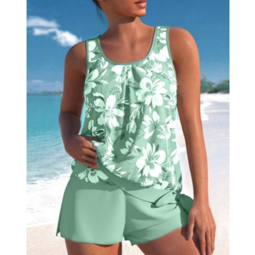 Élégant tankini fleuri avec short pour femme, un maillot de bain complet pour l'été.