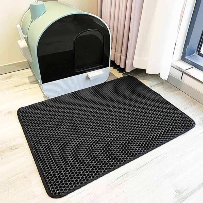 Tapis alvéolé imperméable antidérapant pour litière chat.  Protège sols, récupère litière.