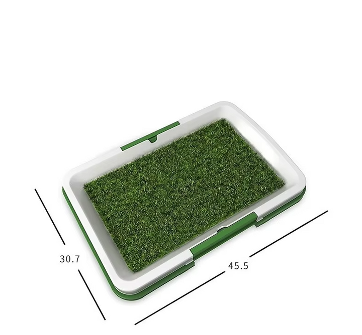 Tapis gazon synthétique antidérapant pour chien, intérieur/extérieur.  Hygiénique et confortable.