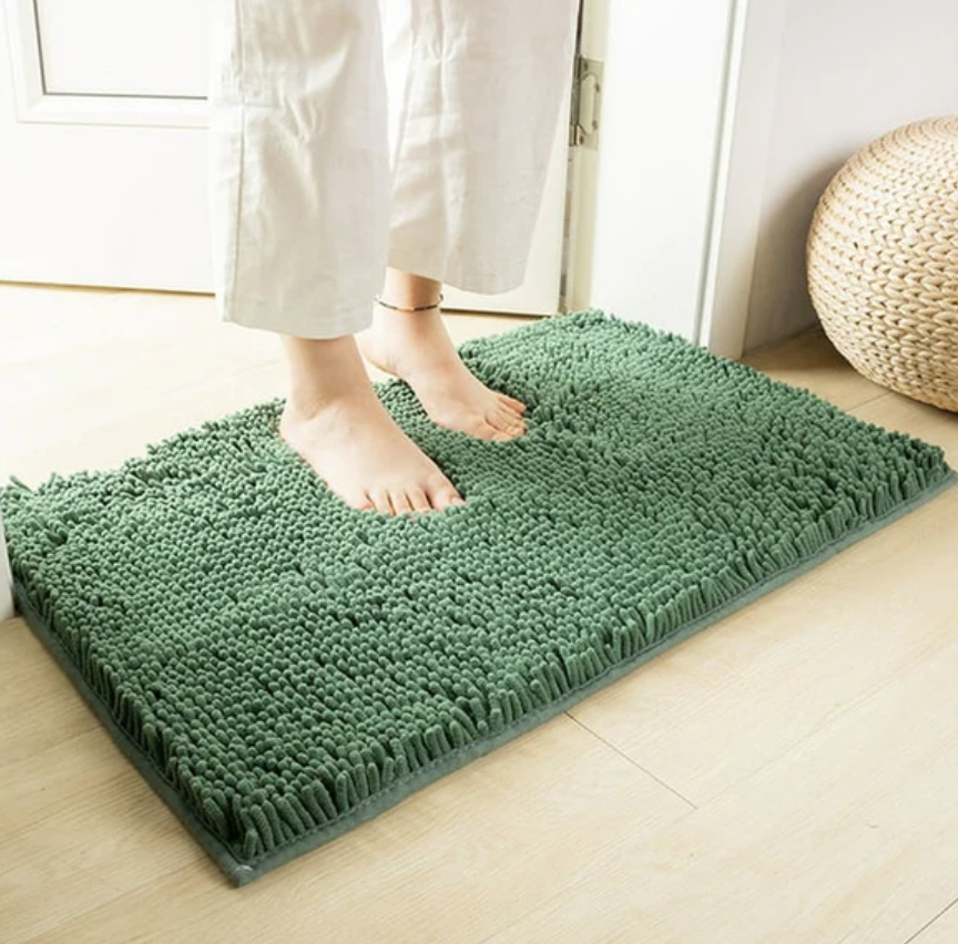 "Tapis microfibre ultra-absorbant pour chien, lavable, antidérapant, gris, idéal pour maison propre et sèche."