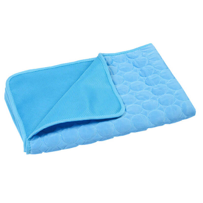Tapis rafraîchissant pour chien, coussin animal confortable et frais. Refroidissement instantané, idéal été.