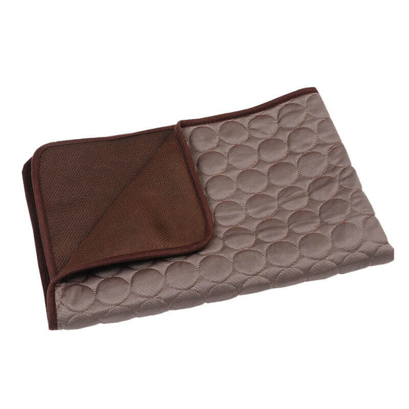 Tapis rafraîchissant pour chien, coussin animal confortable et frais. Refroidissement instantané, idéal été.