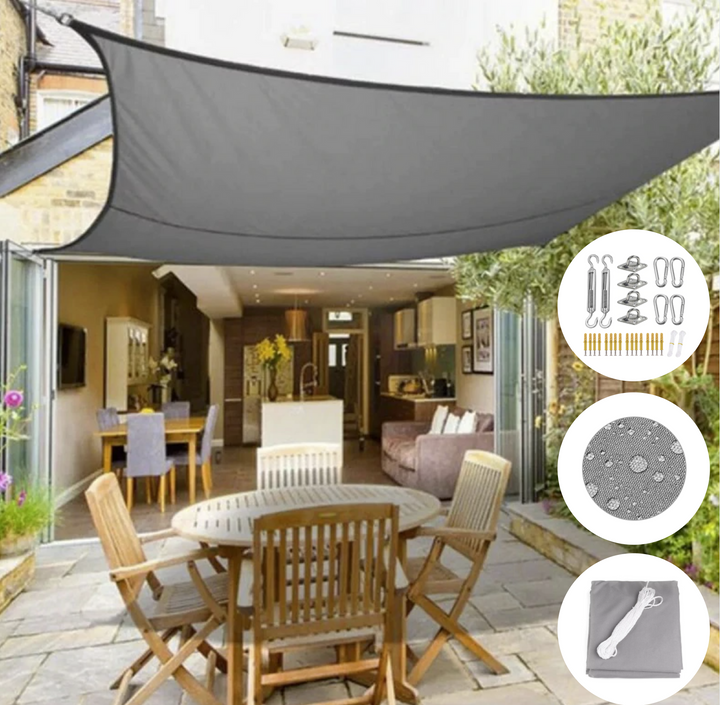 "Toile d'ombrage beige luxueuse imperméable, installée sur terrasse extérieure, protection UV et élégance contemporaine."